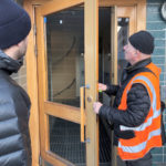 Trygghetsbesiktning hos Stockholmshem. Foto: Stefan Granlund