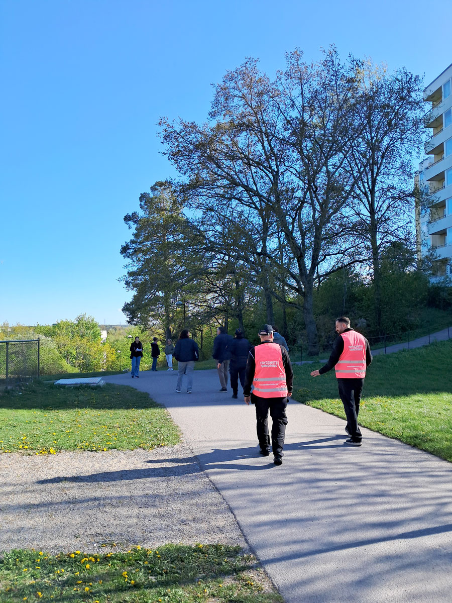 Trygghetsvandring i Skärholmen 2025.